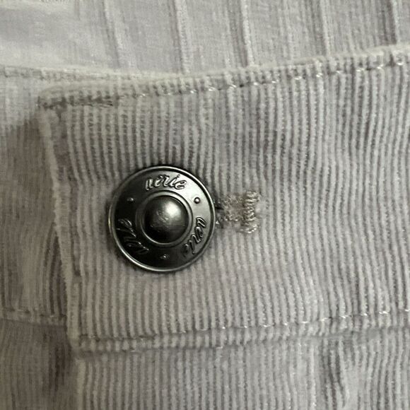 EUC Aerie OG Mini Skirt Light Grey Corduroy Size Large Button Front Cute - Picture 2 of 6